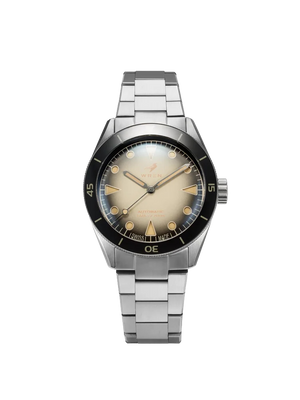 Diver One Sand